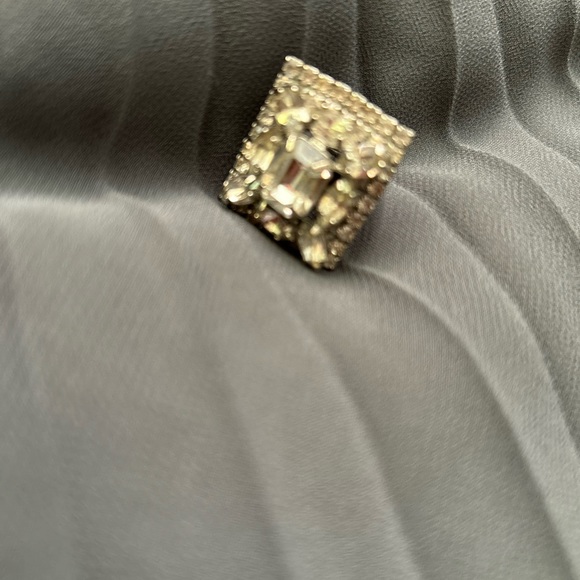 Vintage Prong Set Clear Rhinestone Cocktail Ring Juliana? Adjustable - Picture 5 of 11